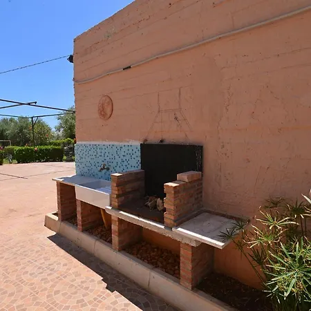 Solarino Sleeps 8 Pool Air Con Wifi Floridia