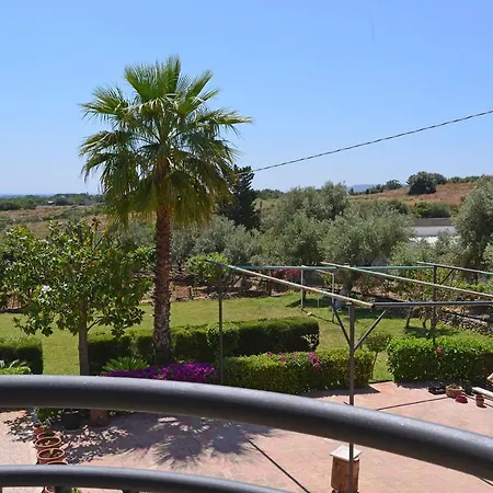 Solarino Sleeps 8 Pool Air Con Wifi